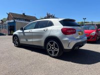 MERCEDES-BENZ GLA CLASS